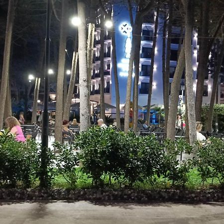 Aldom Apartments Durrës Zewnętrze zdjęcie